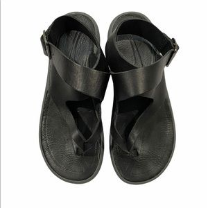 Columbia Caprizee Leather Black Sandal Thong